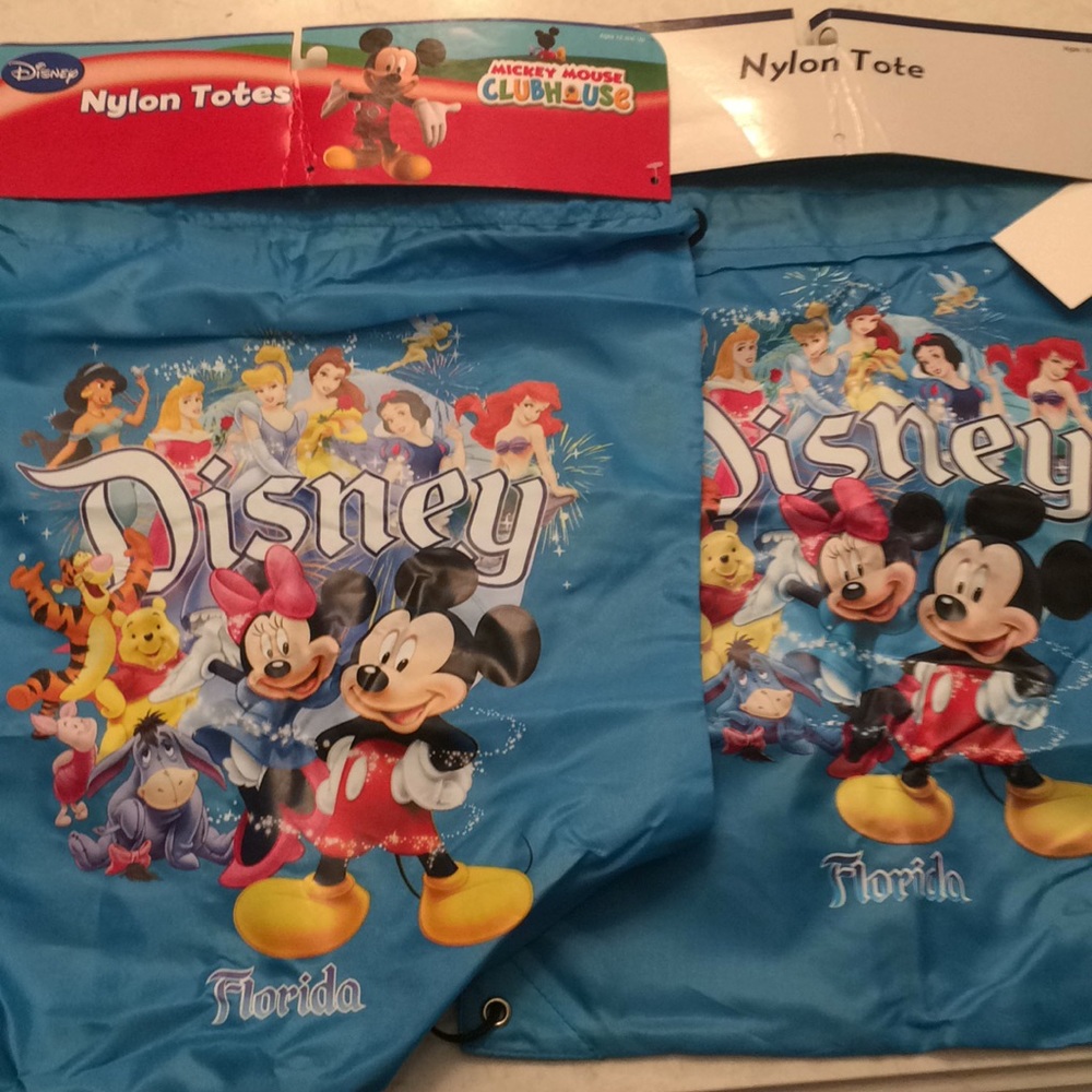 Nylon tote